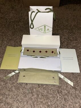 Van Cleef & Arpels 18k Red Carnelian 5-Flower Bracelet